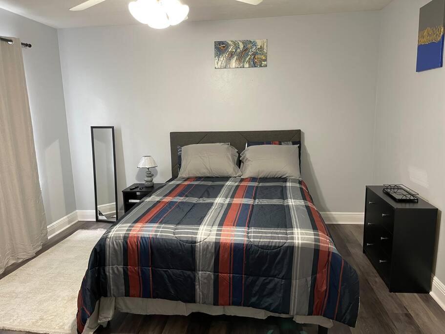 Cheerful 3-Bedrooms With Free Parking On Premises Tallahassee Ngoại thất bức ảnh